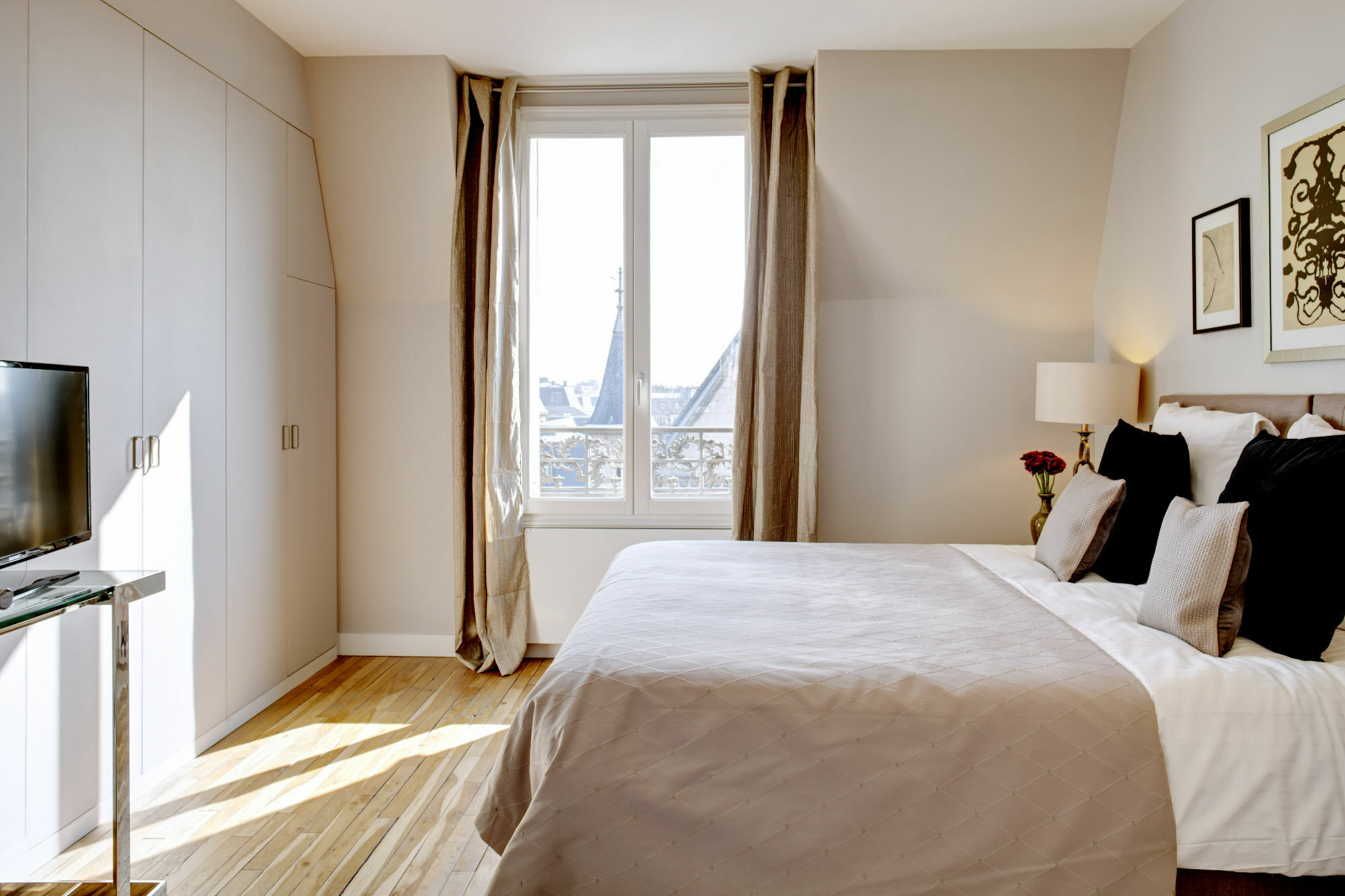 Europea - Centre Apartment